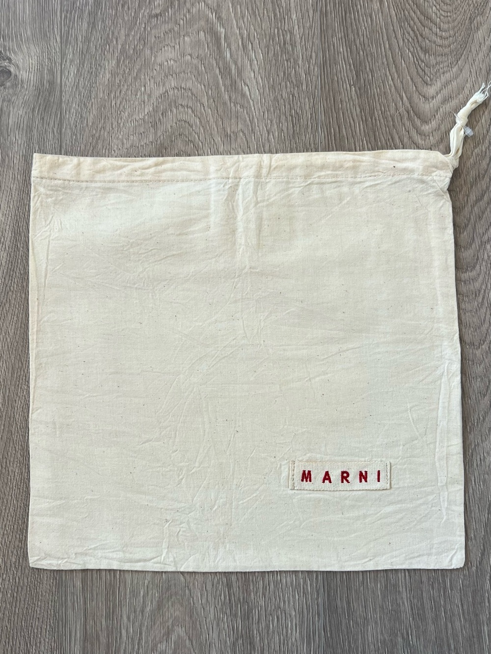 Marni dust bag (117)
